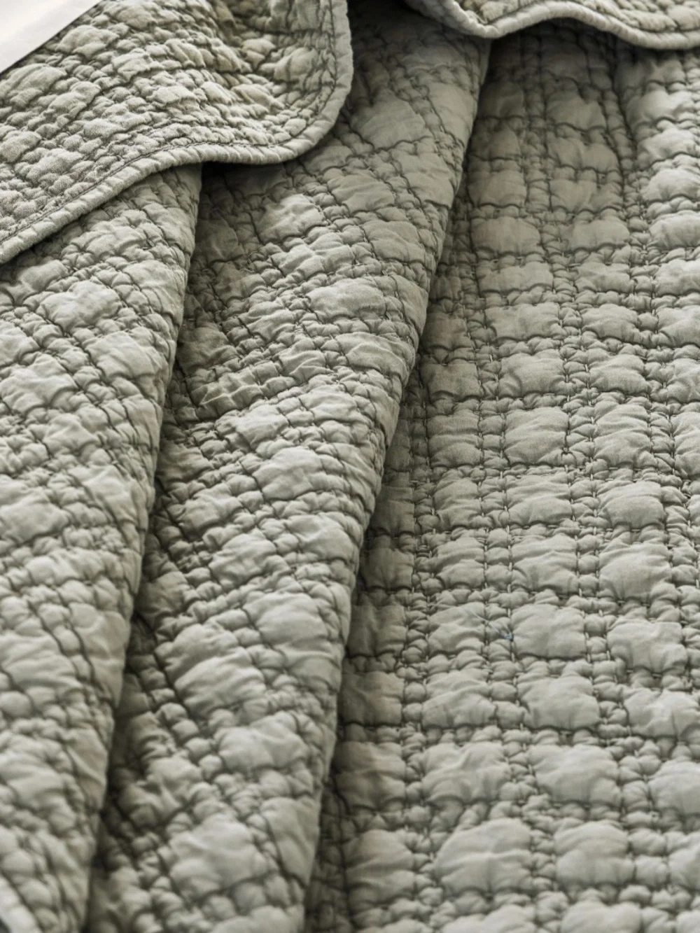 Pottery Barn Linen Garment Wash Quilt K